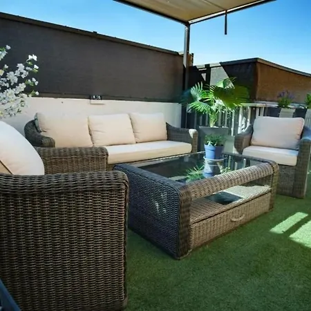 Apartment Cozy 43m With Terrace In